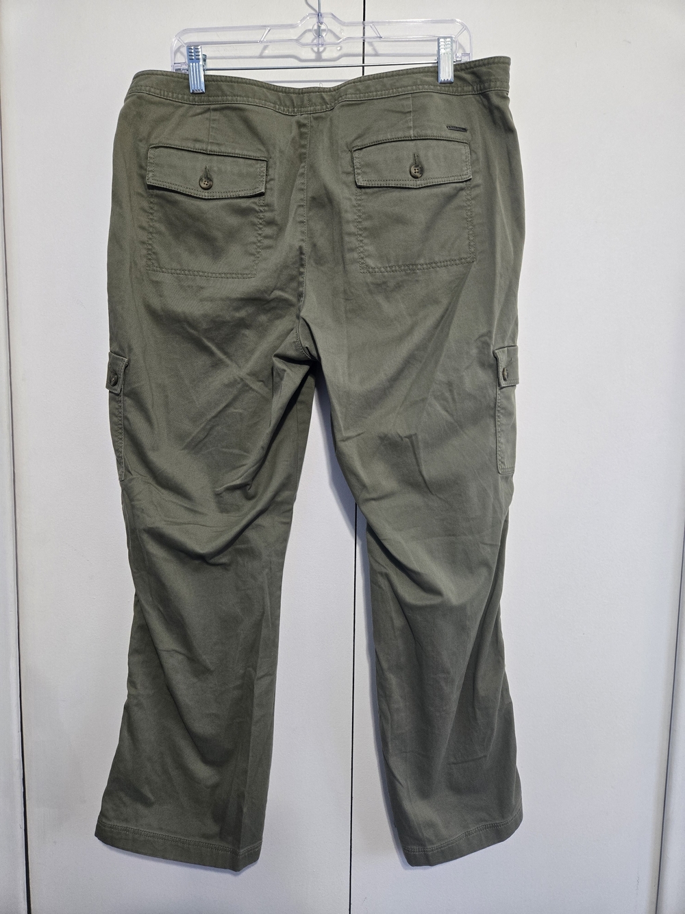 L.L.Bean Favorite Fit Olive Green Cargo Pants Women’s 16 Petite - Picture 5 of 7